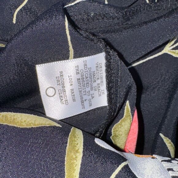 FLYNN SKYE BARDOT JUMPSUIT - TINY GATHERS FLORAL SIZE LARGE - Picture 8 of 9